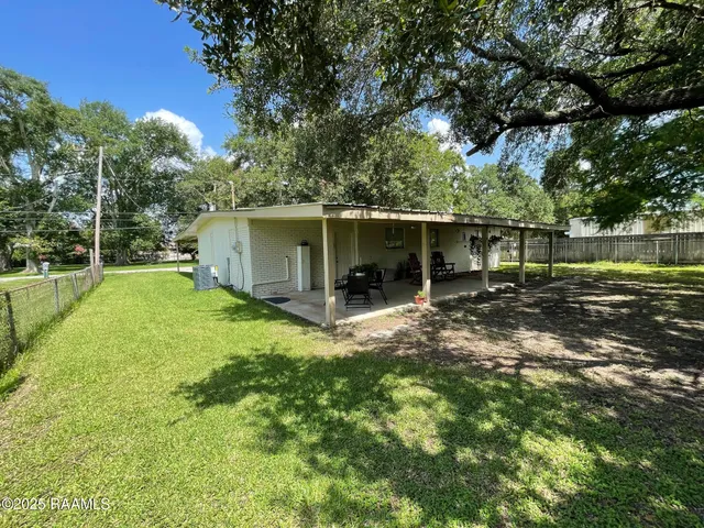 $139,500 | 2305 Kramer Drive, New Iberia, LA 70560