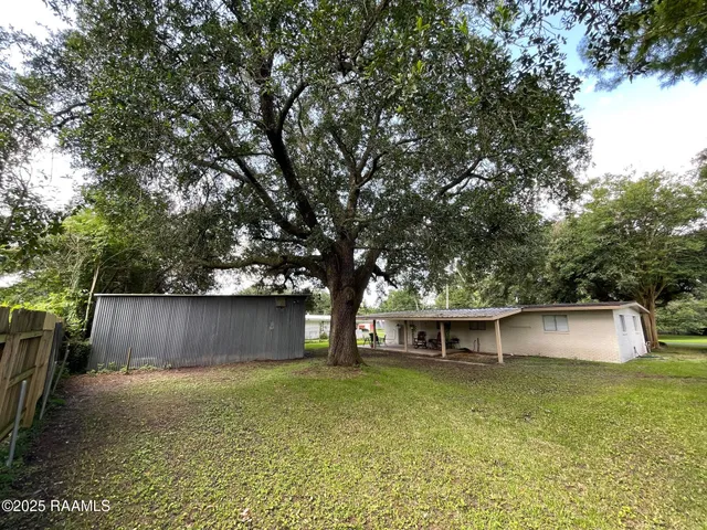 $139,500 | 2305 Kramer Drive, New Iberia, LA 70560