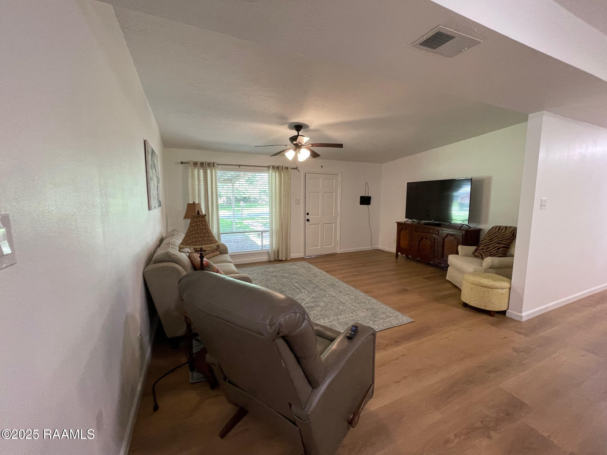 2305 Kramer Drive New Iberia, LA 70560 - Photo 6 of 29 m