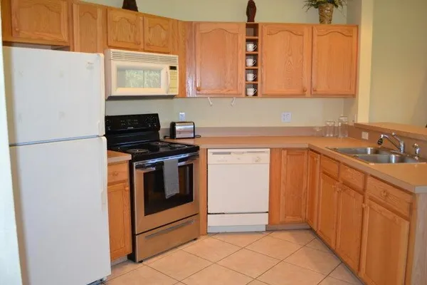 $1,750 | 8372 Mulligan Circle, Port St. Lucie, FL 34986
