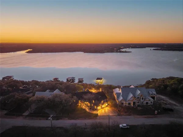 $1,650,000 | 594 Oak Point Drive, May, TX 76857