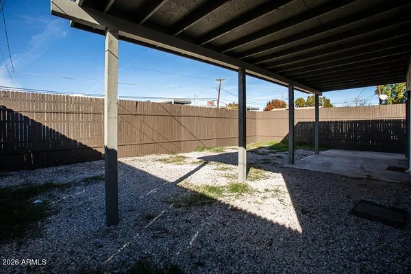 $2,395 | 318 North Palm Street, Gilbert, AZ 85234