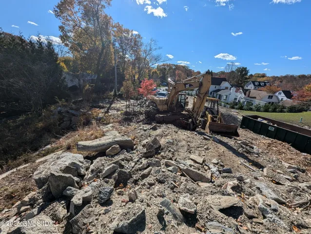 $1,550,000 | 45 Sunshine Avenue, Riverside, CT 06878