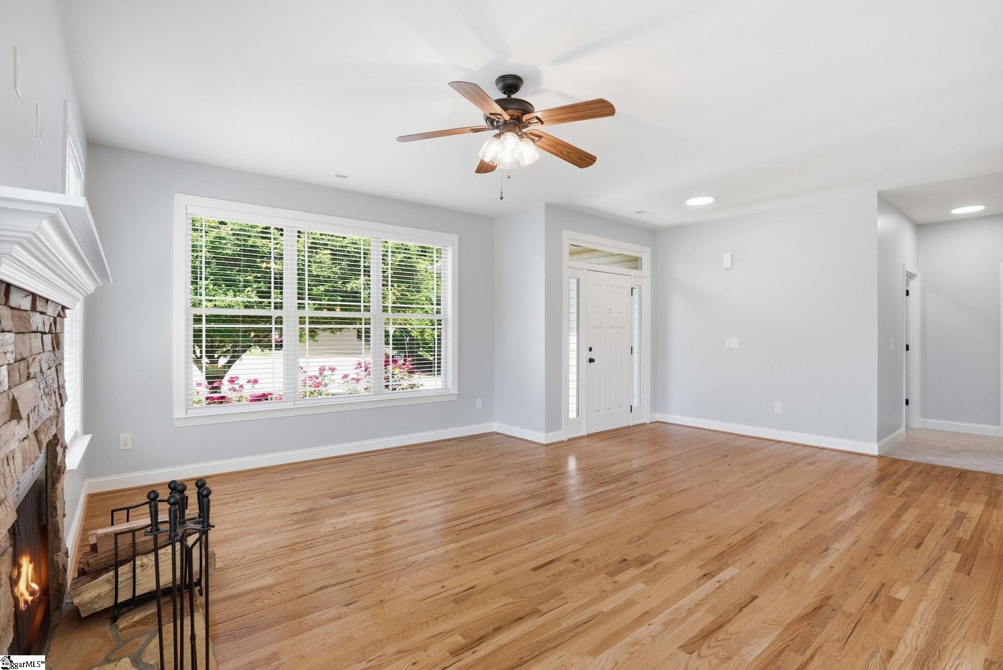 44 CrossLand Way Greer, SC 29651 - Photo 6 of 38