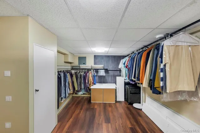 a view of a walk in closet