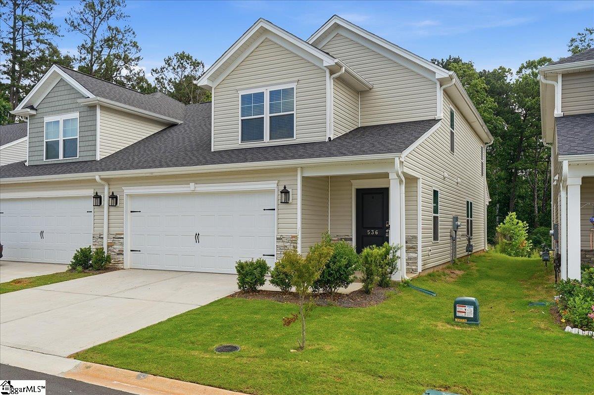 536 Winding Meadow Lane Greenville, SC 29607 - Photo 3 of 46