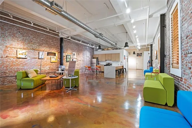 $1,899,000 | 1600 Locust Street, Kansas City, MO 64108