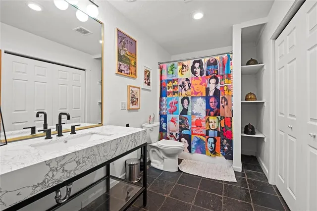 $1,899,000 | 1600 Locust Street, Kansas City, MO 64108