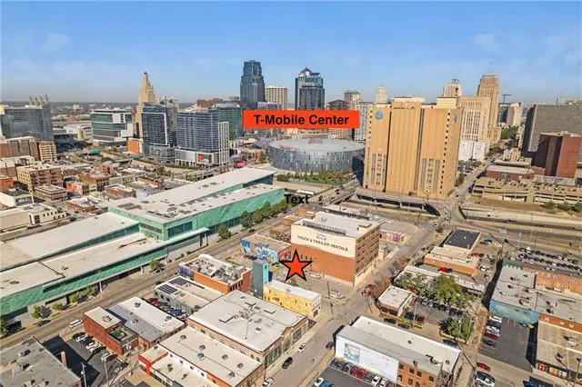 $1,899,000 | 1600 Locust Street, Kansas City, MO 64108