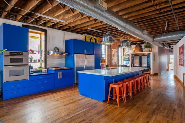 $1,899,000 | 1600 Locust Street, Kansas City, MO 64108