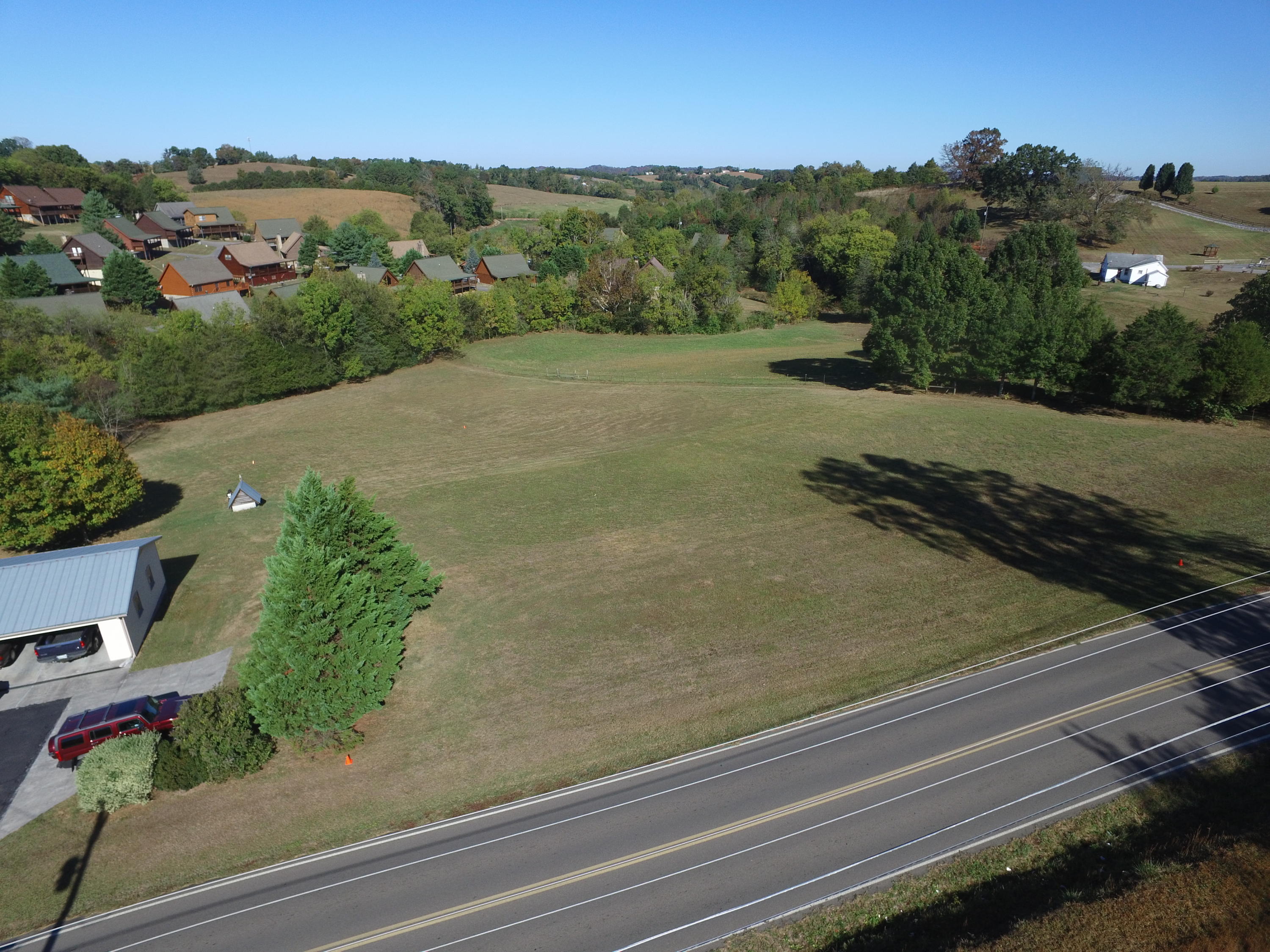 1839 Jayell Road Sevierville, TN 37862 - Photo 3 of 9 DJI_0014