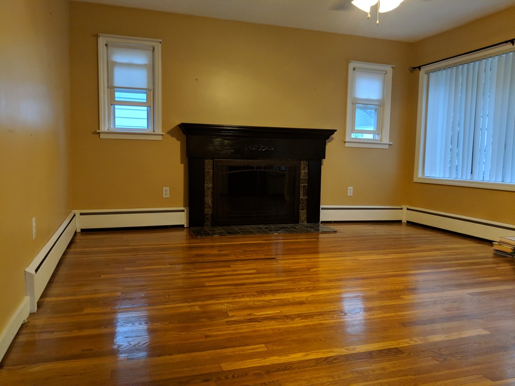 59 Reed Street Worcester, MA 01602 - Photo 5 of 7 Gallery Image 5