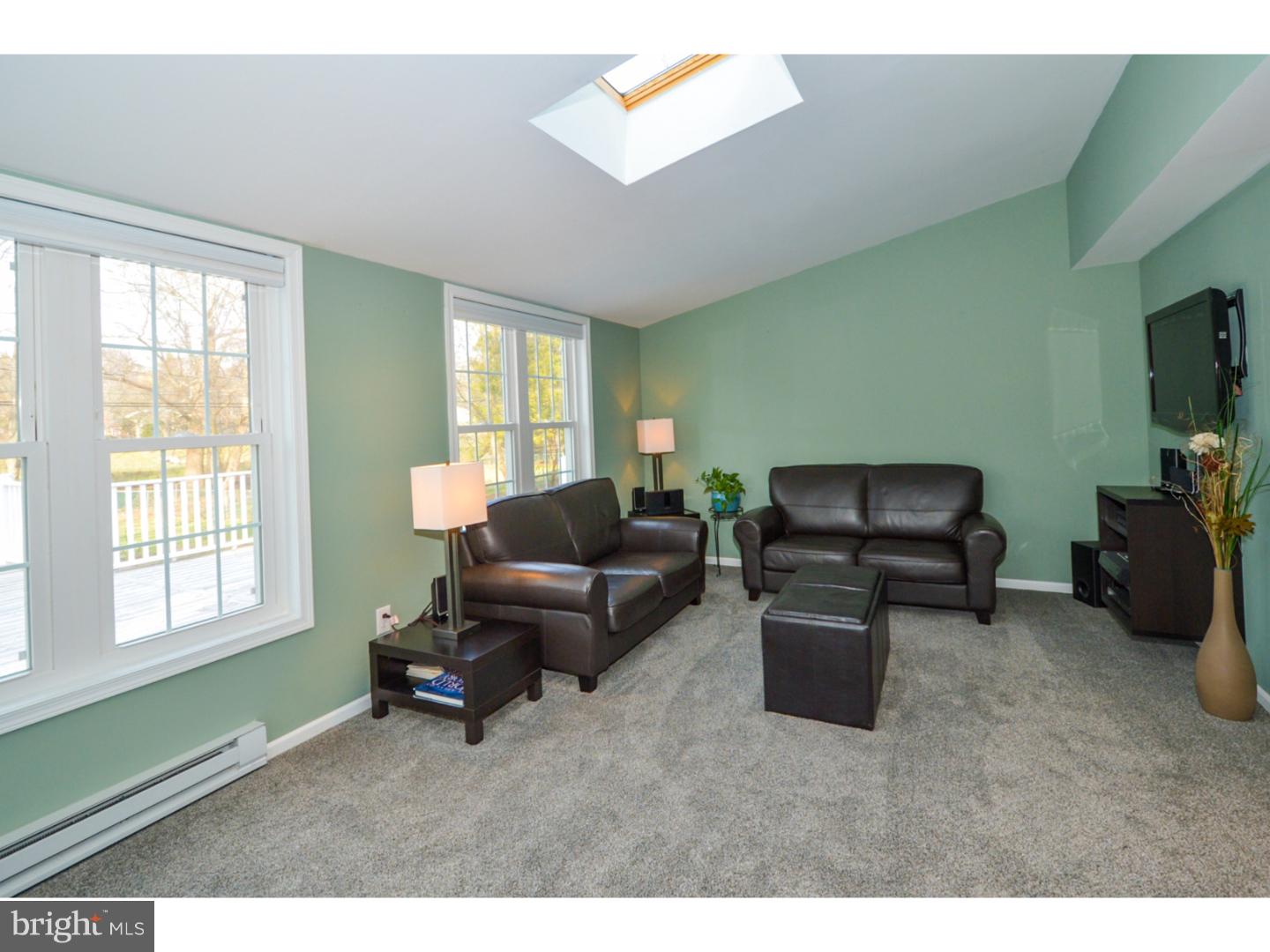 409 Poplar Road Flourtown, PA 19031 - Photo 14 of 25 Family Room