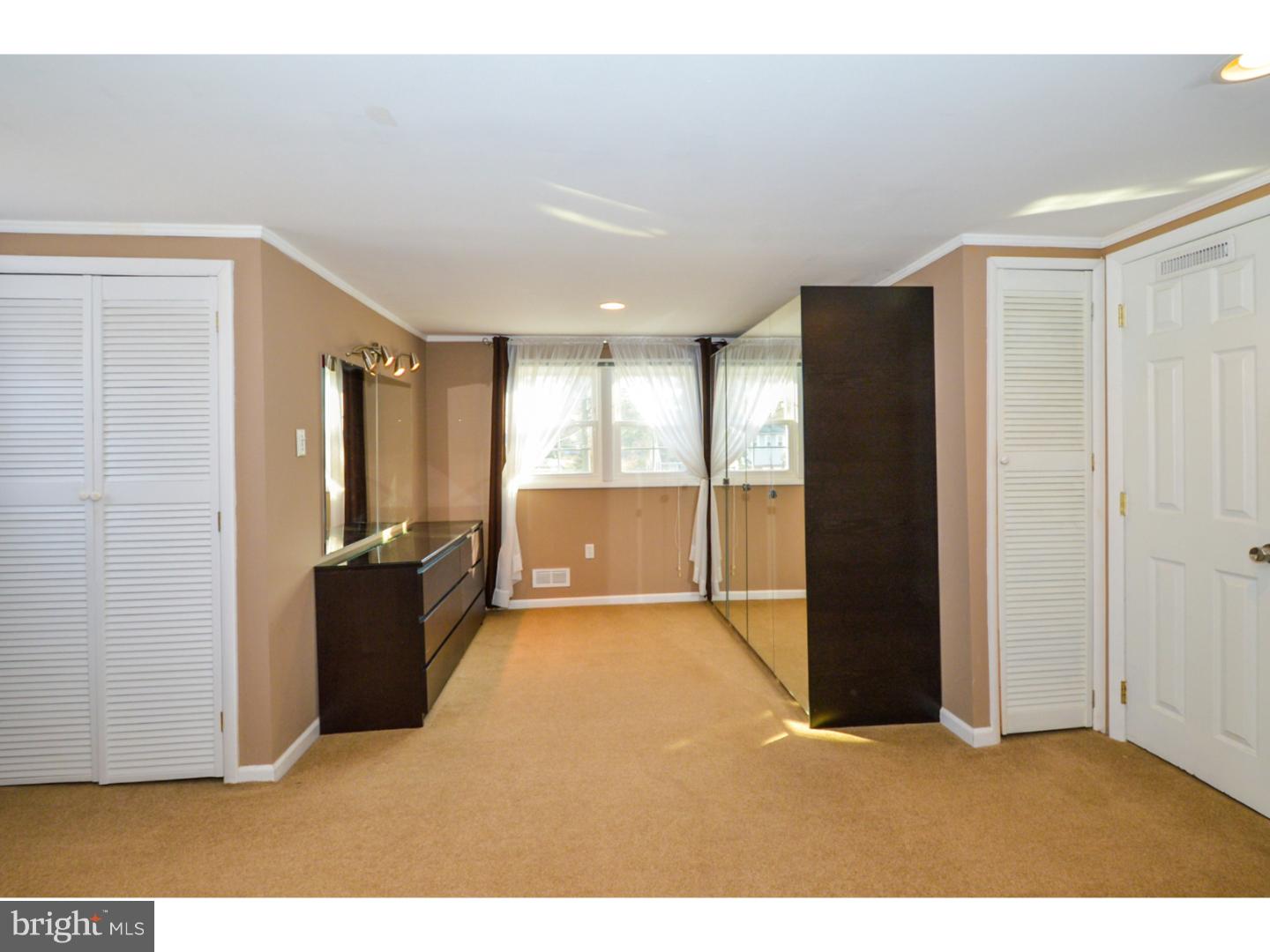 409 Poplar Road Flourtown, PA 19031 - Photo 19 of 25 Master Bedroom