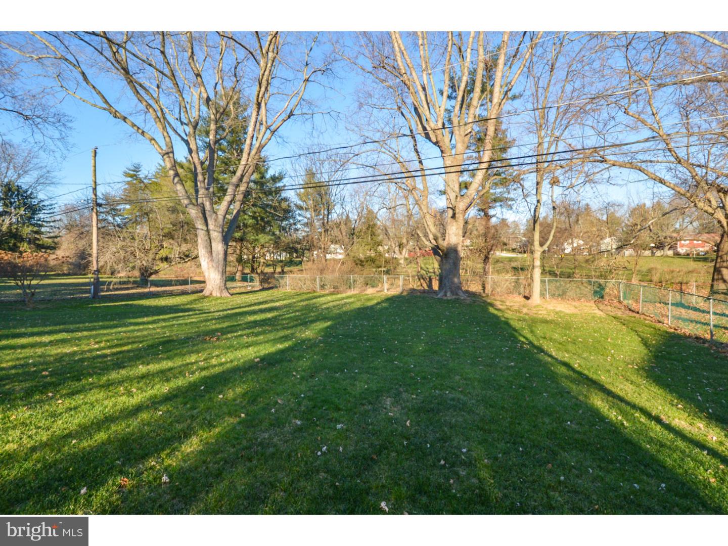 409 Poplar Road Flourtown, PA 19031 - Photo 4 of 25 Back Yard