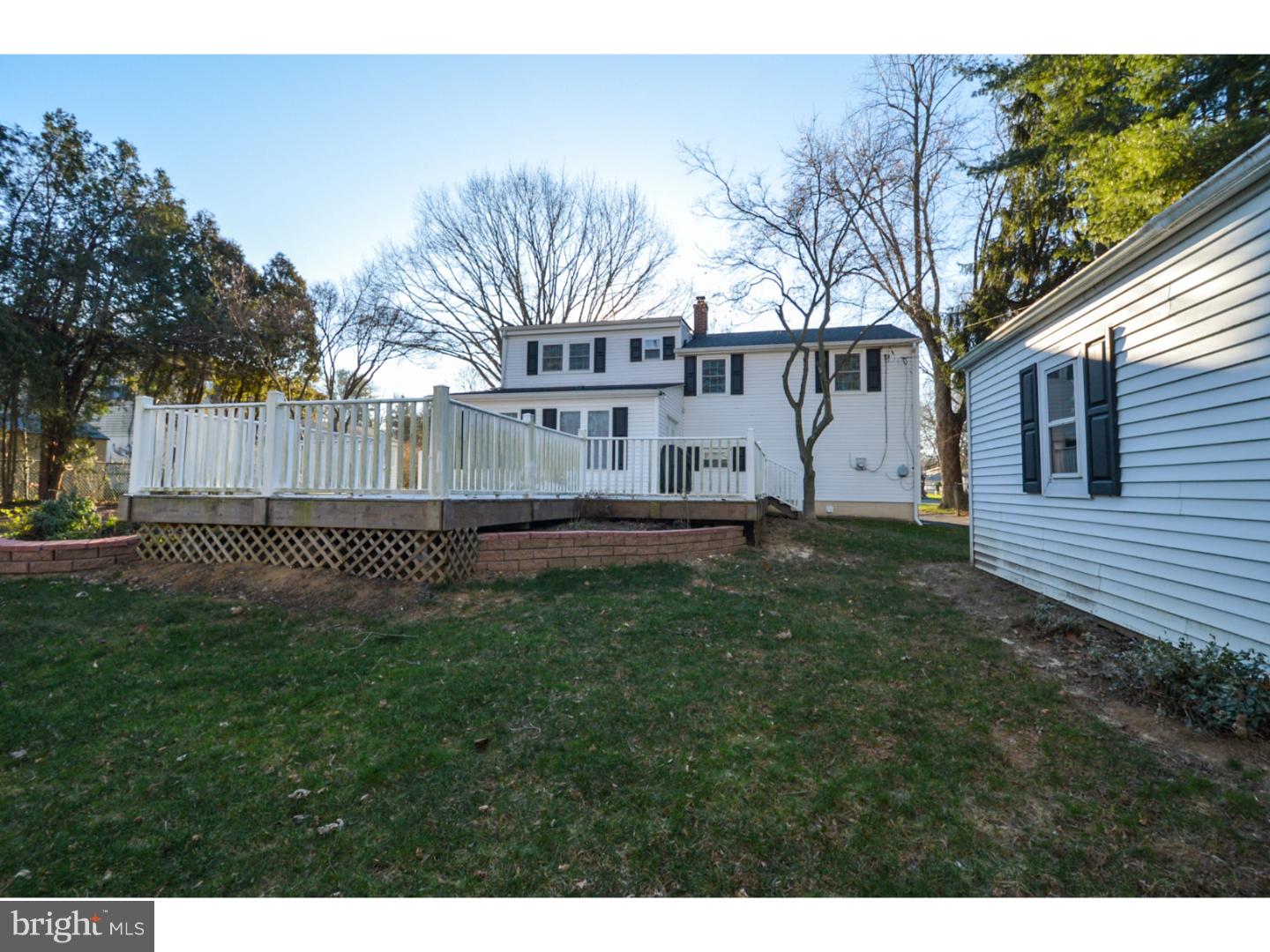 409 Poplar Road Flourtown, PA 19031 - Photo 5 of 25 Back Yard