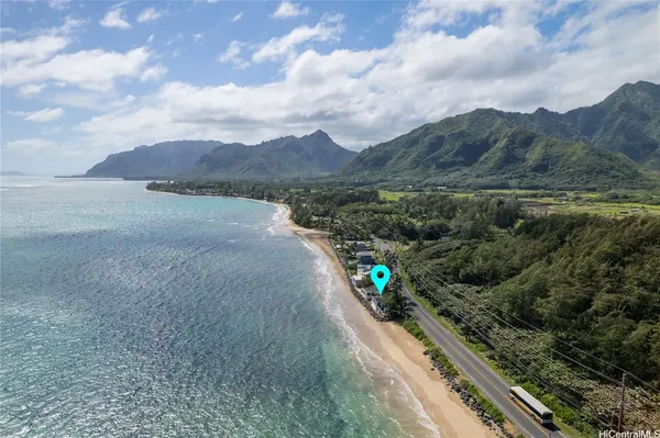 $1,750,000 | 53-797 Kamehameha Highway, Hauula, HI 96717
