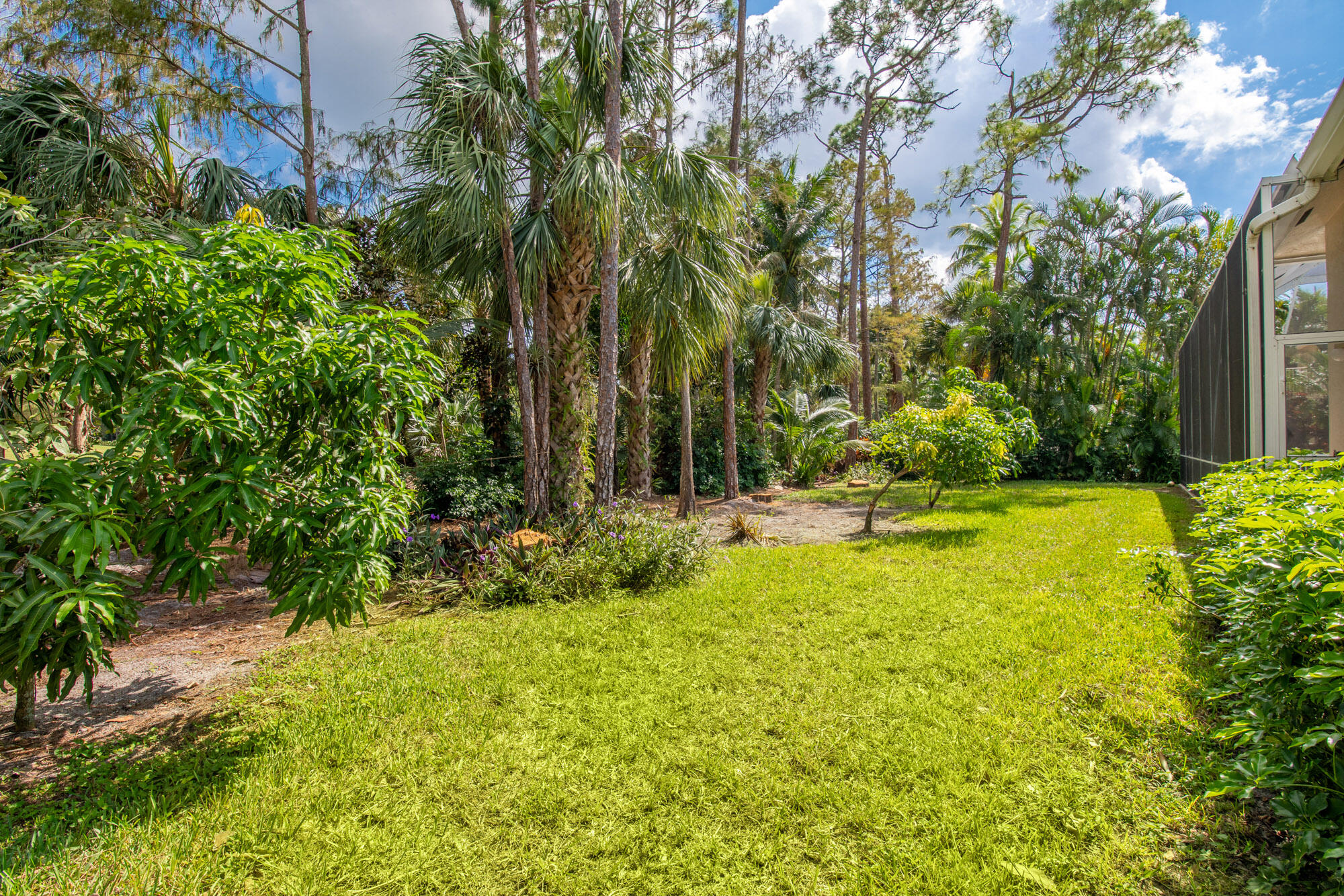 750 Cedar Cove Road Wellington, FL 33414 - Photo 32 of 37 a view of swimming pool with an outdoor space