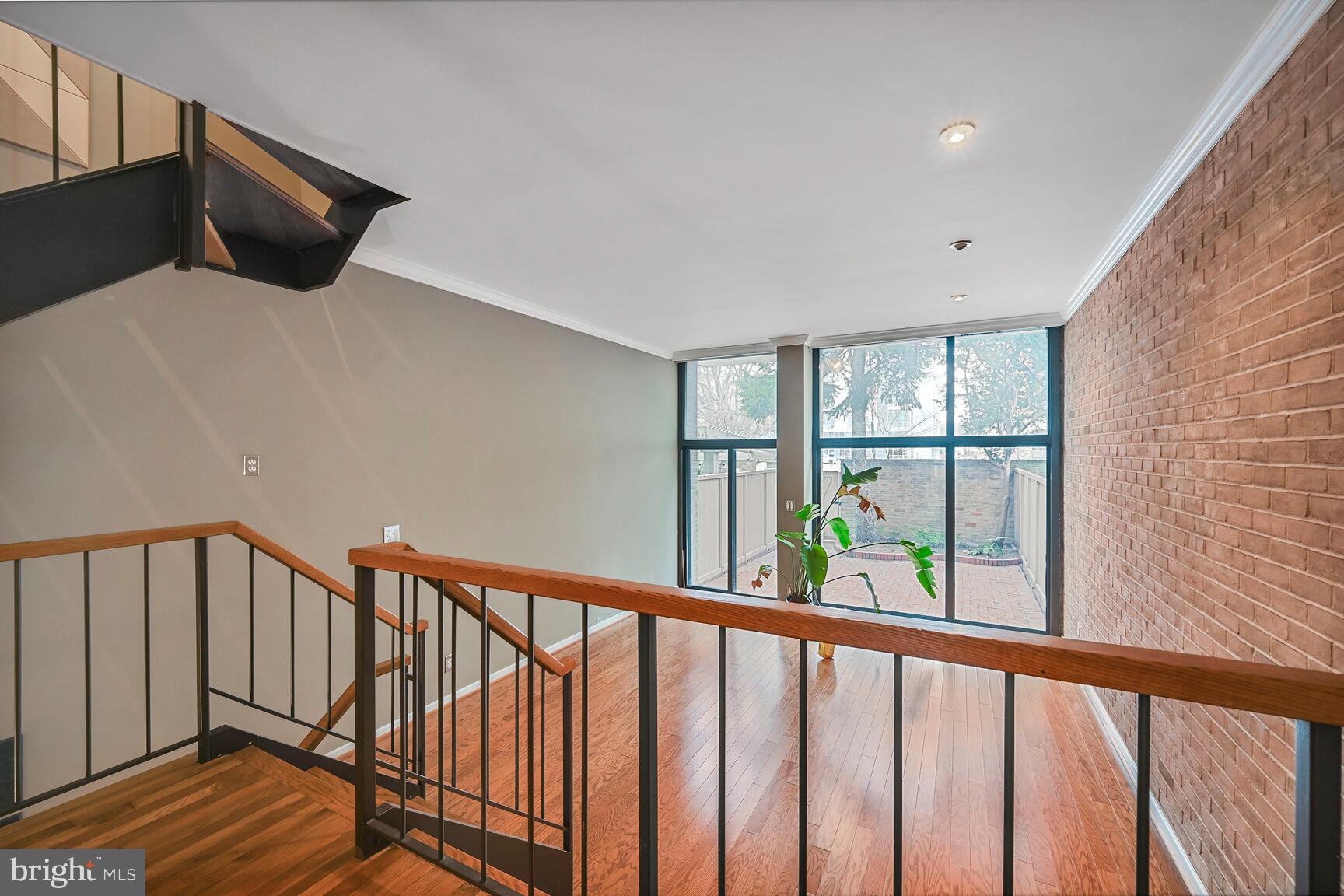 260 M Street Southwest, Unit 24 Washington, DC 20024 - Photo 12 of 43 Gallery Image 12