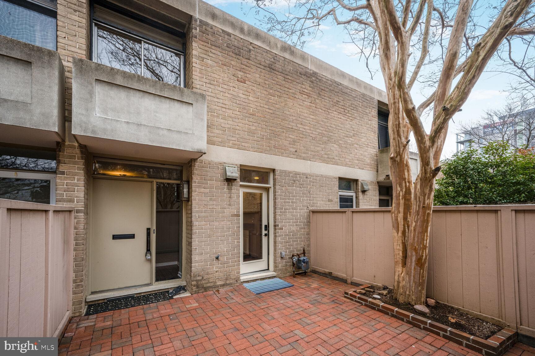 260 M Street Southwest, Unit 24 Washington, DC 20024 - Photo 4 of 43 Front Patio
