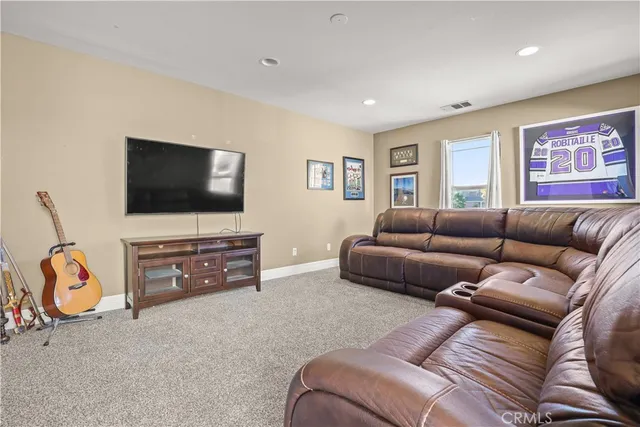 $999,989 | 29724 Castlebury Place, Castaic, CA 91384