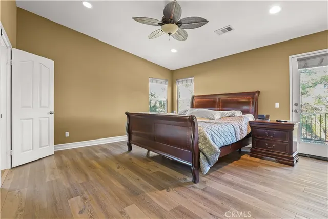 $999,989 | 29724 Castlebury Place, Castaic, CA 91384