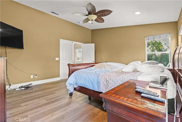 $999,989 | 29724 Castlebury Place, Castaic, CA 91384