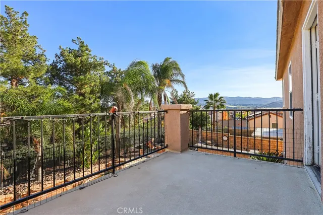 $999,989 | 29724 Castlebury Place, Castaic, CA 91384
