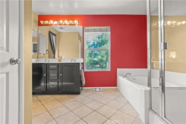 $999,989 | 29724 Castlebury Place, Castaic, CA 91384