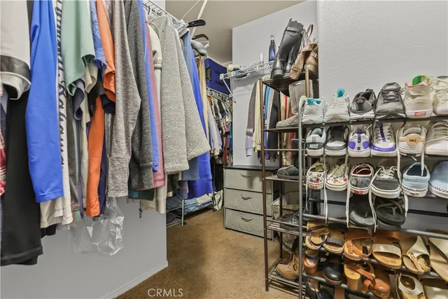 $999,989 | 29724 Castlebury Place, Castaic, CA 91384