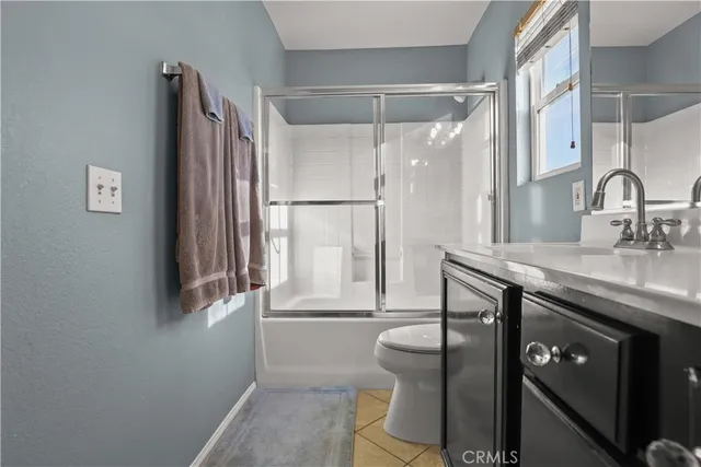 $999,989 | 29724 Castlebury Place, Castaic, CA 91384