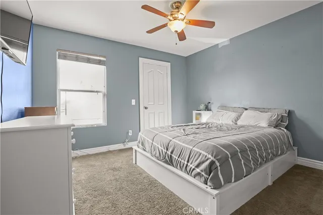 $999,989 | 29724 Castlebury Place, Castaic, CA 91384