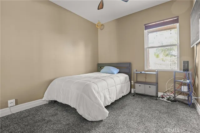 $999,989 | 29724 Castlebury Place, Castaic, CA 91384