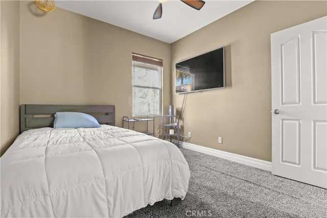 $999,989 | 29724 Castlebury Place, Castaic, CA 91384