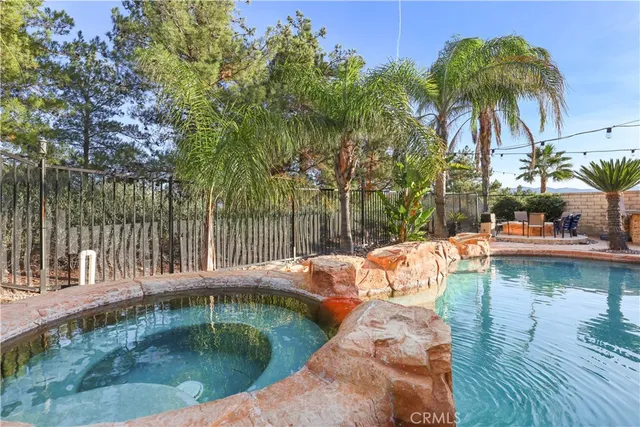 $999,989 | 29724 Castlebury Place, Castaic, CA 91384