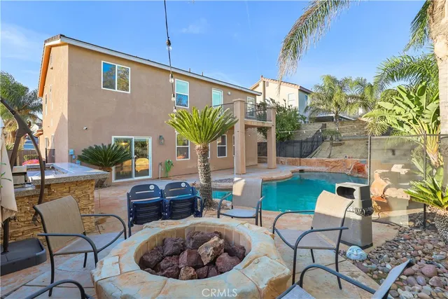 $999,989 | 29724 Castlebury Place, Castaic, CA 91384