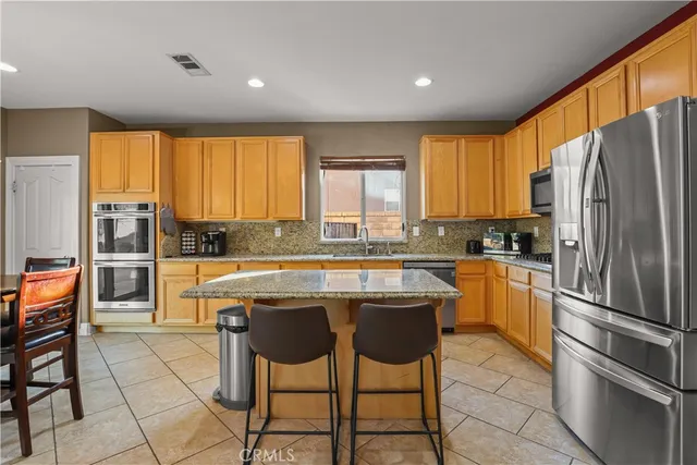 $999,989 | 29724 Castlebury Place, Castaic, CA 91384