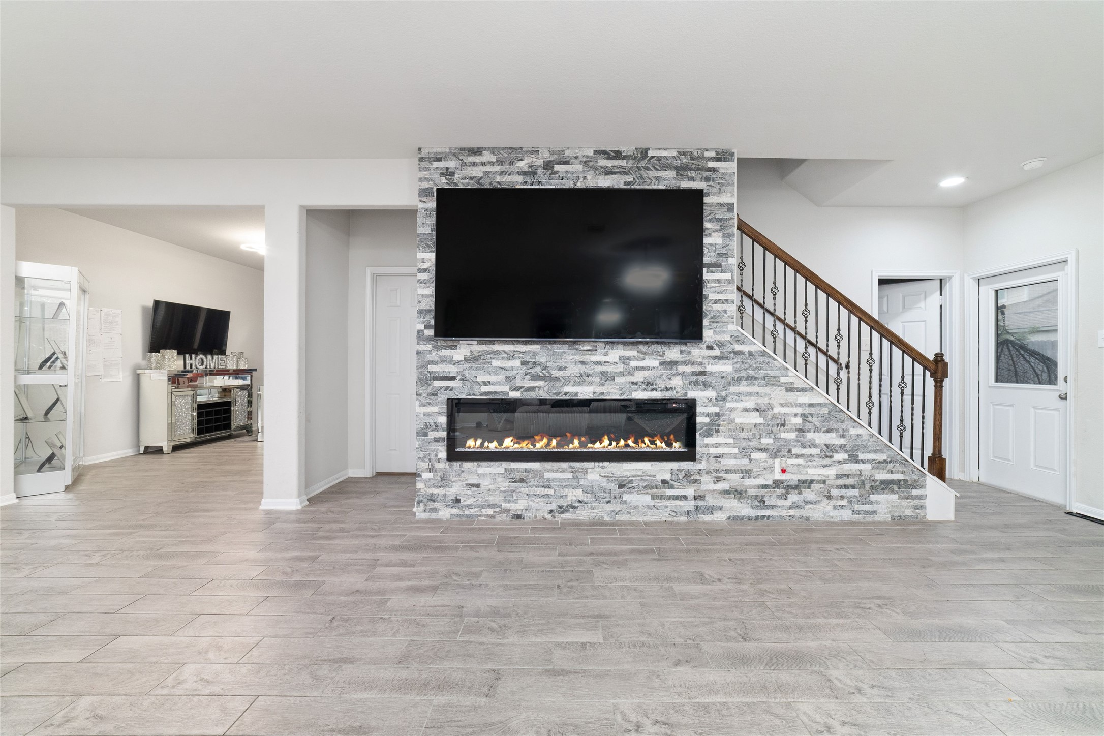 2248 Forest Chestnut Dr Spring Spring, TX 77386 - Photo 7 of 26