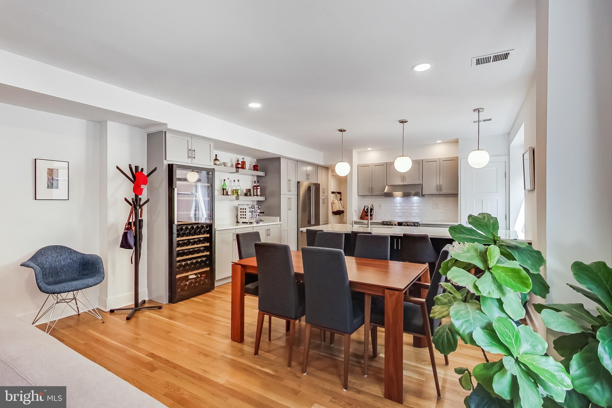 2370 Champlain Street Northwest, Unit 36 Washington, DC 20009 - Photo 3 of 17