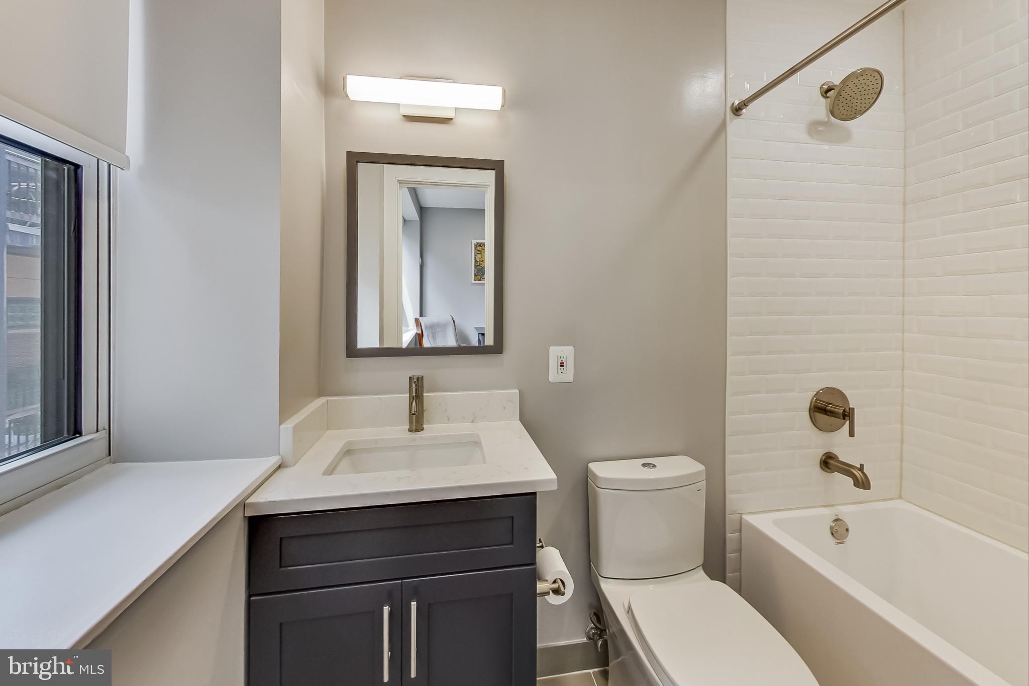 2370 Champlain Street Northwest, Unit 36 Washington, DC 20009 - Photo 10 of 17