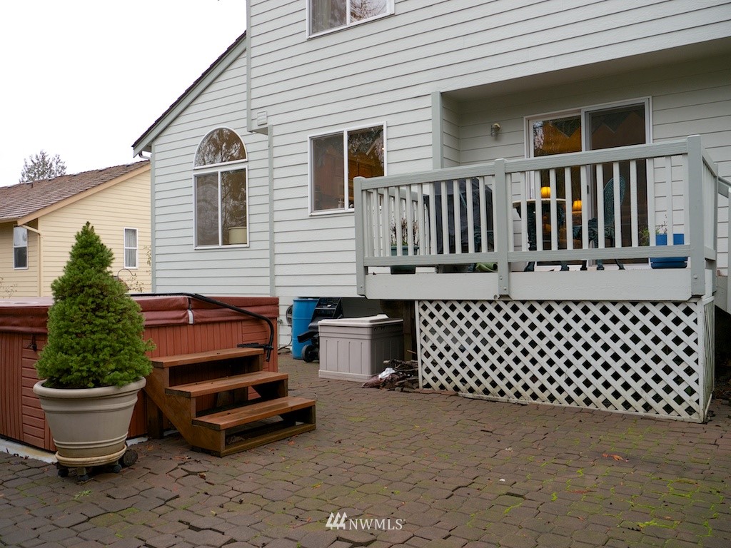 9621 South 194th Street Renton, WA 98055 - Photo 13 of 15