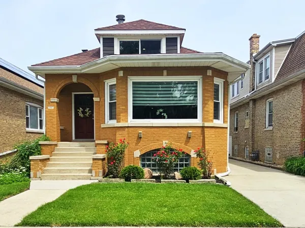 $765,404 | 2937 North 74th Court, Elmwood Park, IL 60707