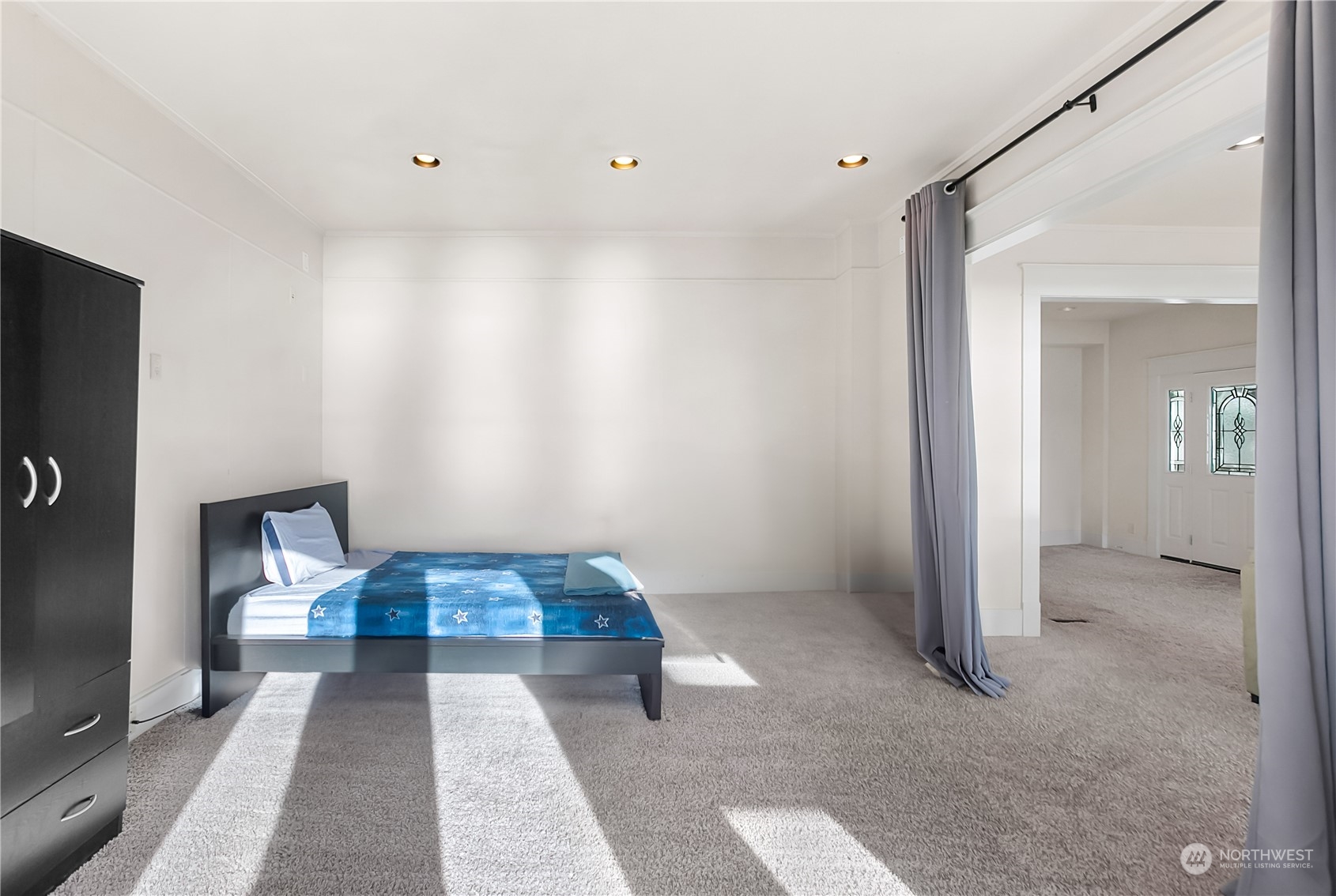 315 Shore Drive Bremerton, WA 98310 - Photo 14 of 38