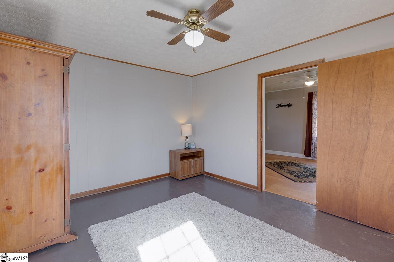 111 Trammell Road Marietta, SC 29661 - Photo 11 of 28