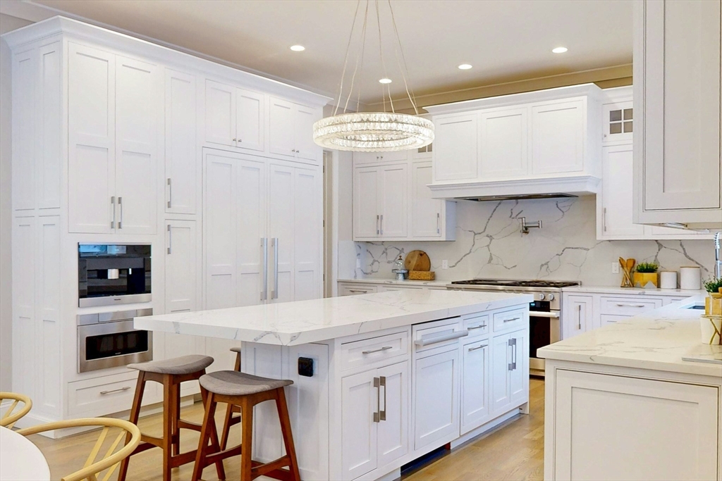 459 Dudley Road Newton, MA 02459 - Photo 6 of 33 Gallery Image 6