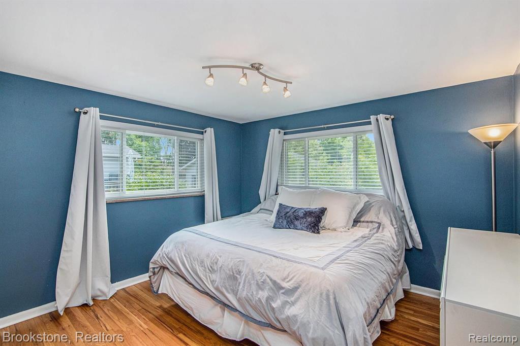1005 1st Street Rochester, MI 48307 - Photo 17 of 26