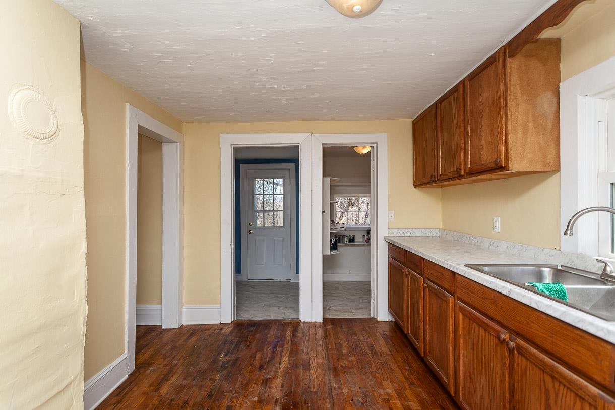 405 Hamburg Road Luray, VA 22835 - Photo 12 of 37 Gallery Image 12
