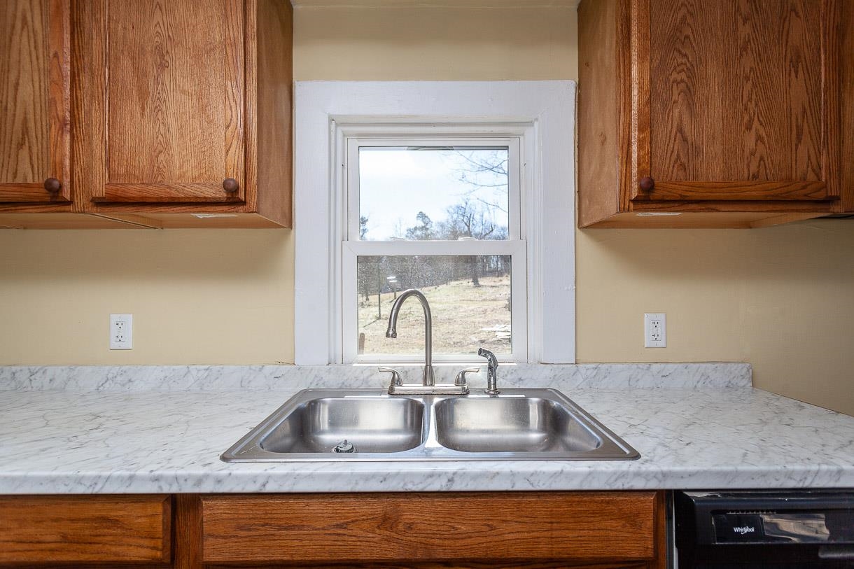 405 Hamburg Road Luray, VA 22835 - Photo 14 of 37 Gallery Image 14