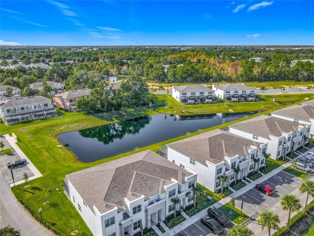 $600,000 | 17420 Serenidad Boulevard, Clermont, FL 34714