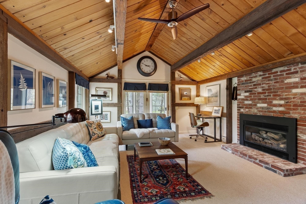 4 Apple Blossom Road Andover, MA 01810 - Photo 15 of 35
